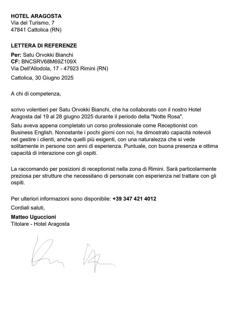 Lettera di referenza dell'Hotel Aragosta per Satu Bianchi, che ne elogia la professionalità e l'efficacia come receptionist durante la Notte Rosa 2025.